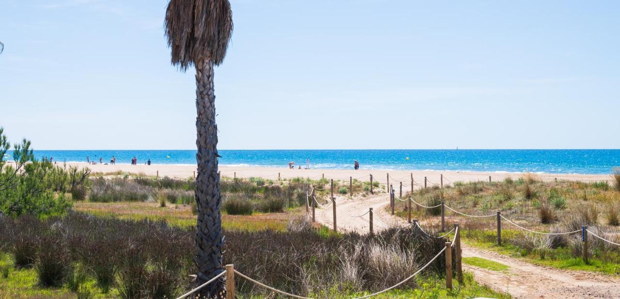 Maka Beach Apartment V Castelldefels Exterior foto